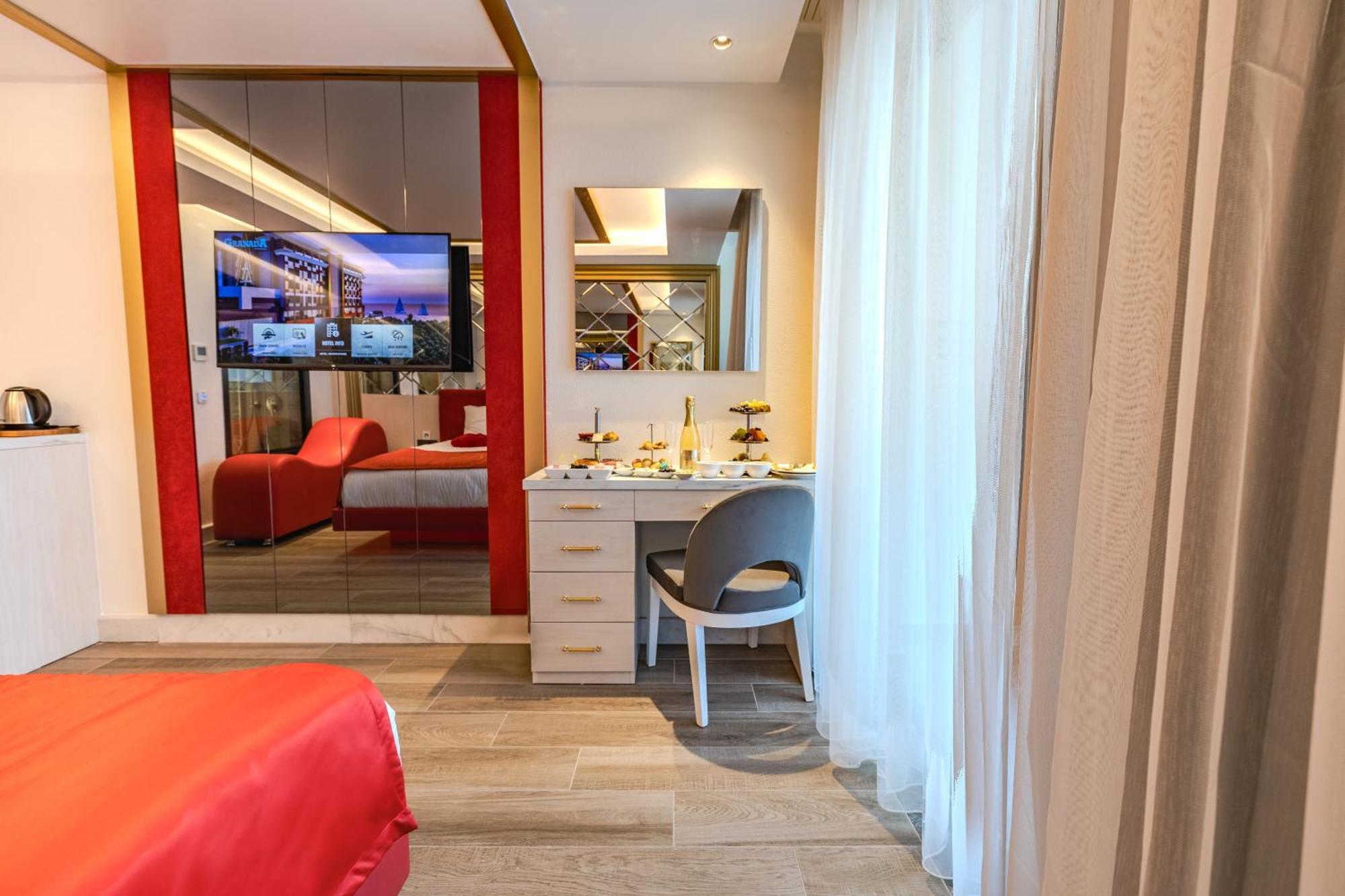 Granada Luxury Red Adult Only Hotel Аланя Екстериор снимка
